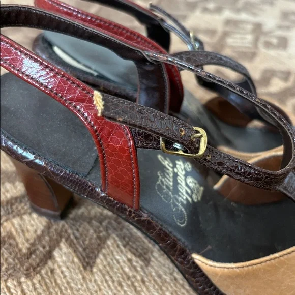 Hush Puppies Red and Tan Slingback Heels - Picture 3 of 9